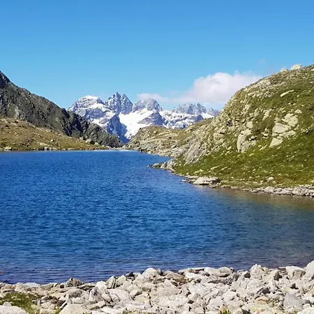 Mit Atemberaubender Aussicht By Interhome Lägenhet Lavin