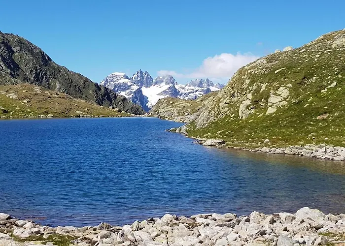 Mit Atemberaubender Aussicht By Interhome Lägenhet Lavin